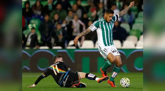 Real Betis vs. Rayo Vallecano EN VIVO: Vargas juega de titular Real Betis vs. Rayo Vallecano EN VIVO: Vargas juega de titular