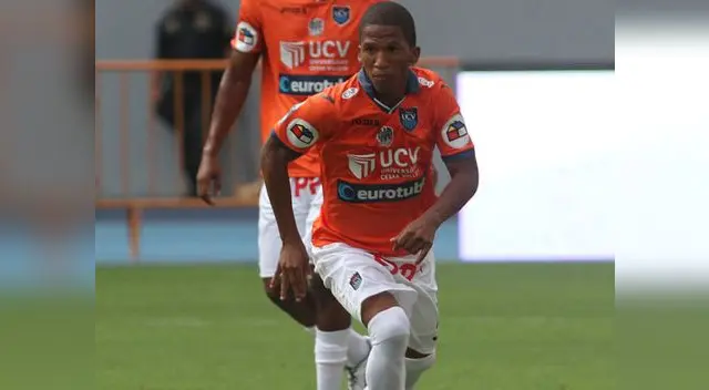 César Vallejo: Juan Morales tras su salida "Daniel Chávez y Ronald Quinteros debierón irse del club" César Vallejo: Juan Morales tras su salida "Daniel Chávez y Ronald Quinteros debierón irse del club"