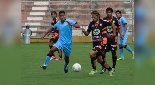 Real Garcilaso venció 2-0 a Ayacucho FC por Torneo Apertura.