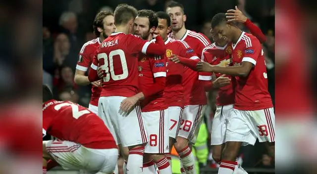 Manchester United vs. Arsenal EN VIVO: 'Diablos Rojos' vencen 2-0 por la Premier League Manchester United vs. Arsenal EN VIVO: 'Diablos Rojos' vencen 2-0 por la Premier League