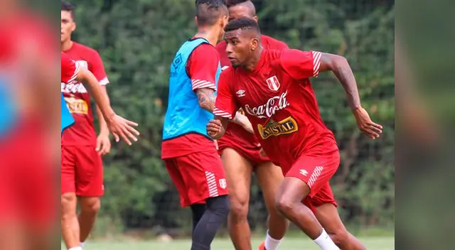 Selección Peruana: Carlos Ascues superó lesión y estará para choques por Eliminatorias Selección Peruana: Carlos Ascues superó lesión y estará para choques por Eliminatorias