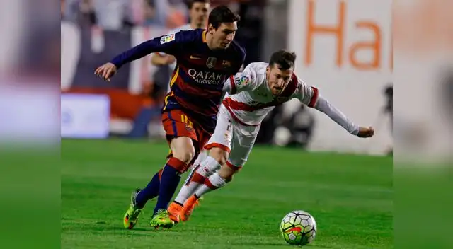 Barcelona vs. Rayo Vallecano: Lionel Messi supera la marca de un rival. Barcelona vs. Rayo Vallecano: Lionel Messi supera la marca de un rival.