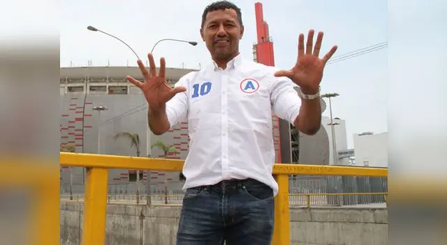 Roberto Palacios: “Los seleccionados deben convencerse que podemos estar para grandes cosas” Roberto Palacios: “Los seleccionados deben convencerse que podemos estar para grandes cosas”