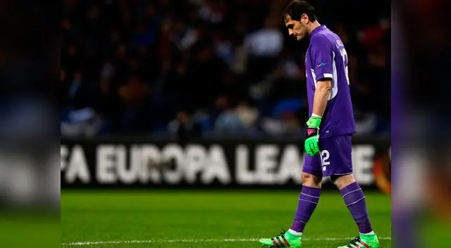 Iker Casillas y su nuevo error en Porto Iker Casillas y su nuevo error en Porto