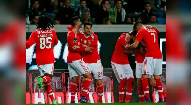 Benfica venció 2-1 a Zenit y accedió a los cuartos de final de Champions League. Benfica venció 2-1 a Zenit y accedió a los cuartos de final de Champions League.