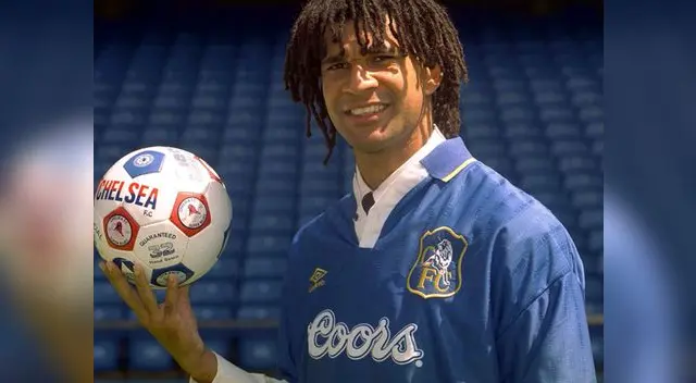 Ruud Gullit confesó década atrás que era bisexual.