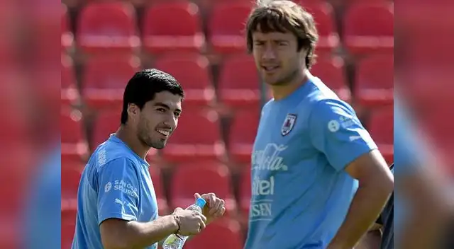 Diego Lugano advierte a Perú sobre la vuelta de Luis Suárez.