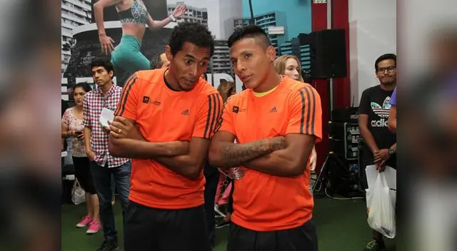 Carlos Lobaton y Raúl Ruidíaz: 'celeste' y 'crema' soltaron indirectas que calientan el Apertura Carlos Lobaton y Raúl Ruidíaz: 'celeste' y 'crema' soltaron indirectas que calientan el Apertura