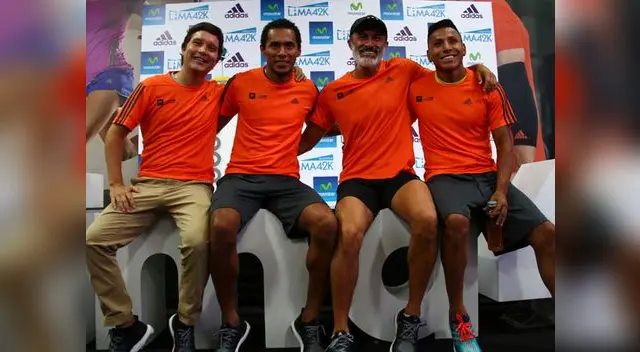 Carlos Lobaton y Raúl Ruidíaz: 'celeste' y 'crema' soltaron indirectas que calientan el Apertura Carlos Lobaton y Raúl Ruidíaz: 'celeste' y 'crema' soltaron indirectas que calientan el Apertura