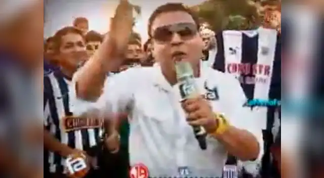 Periodista sigue de moda Periodista sigue de moda