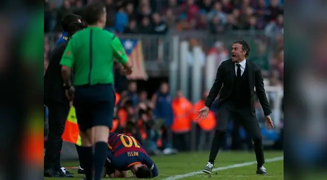 Messi tuvo que salir del campo en aquel partido 