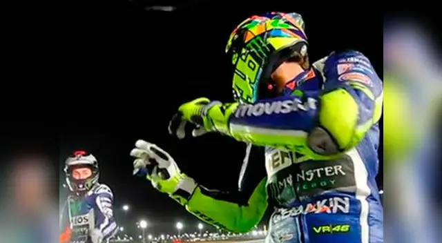 Jorge Lorenzo cuestionado por Valentino Rossi Jorge Lorenzo cuestionado por Valentino Rossi