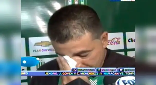 Claudio Vivas se despide entre lágrimas de Banfield. Claudio Vivas se despide entre lágrimas de Banfield.