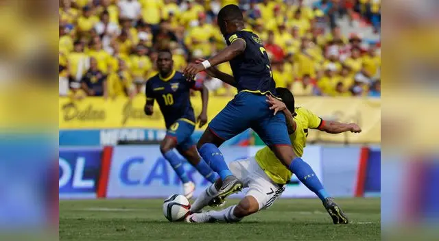 Colombia vs. Ecuador: Bacca también defendió Colombia vs. Ecuador: Bacca también defendió