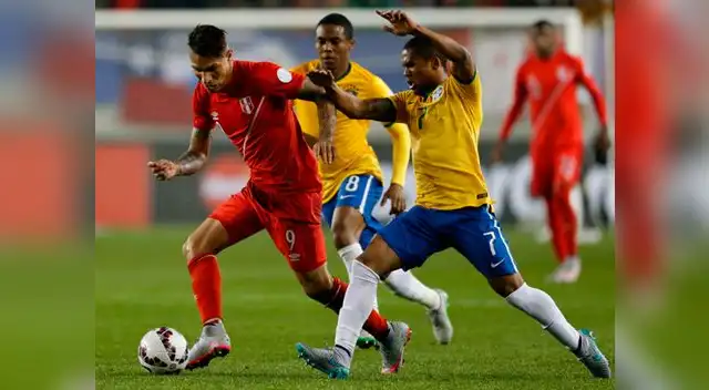 Paolo Guerrero siempre ofrece su mejor nivel en Copa América: lleva 10 goles. Paolo Guerrero siempre ofrece su mejor nivel en Copa América: lleva 10 goles.