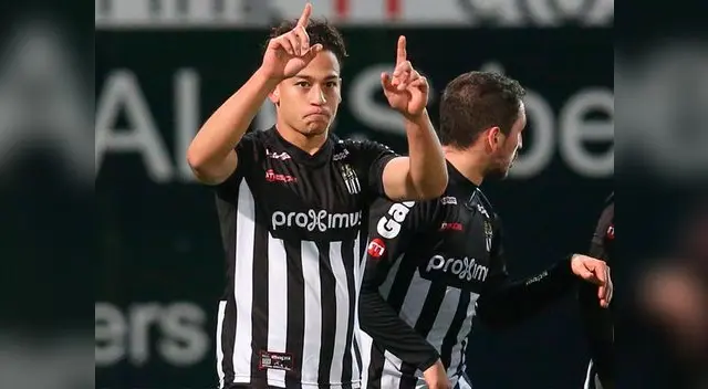 Cristian Benavente celebra un gol en el Sporting Charleroi. Cristian Benavente celebra un gol en el Sporting Charleroi.