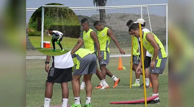 Universitario: Guastavino y Raúl Fernández entrenan con normalidad, aseguró Germán Leguía.