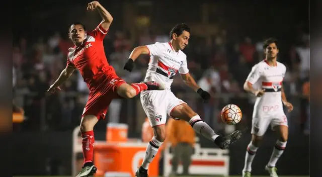 Sao Paulo aplastó 4-0 a Toluca de Christian Cueva por Copa Libertadores. Sao Paulo aplastó 4-0 a Toluca de Christian Cueva por Copa Libertadores.