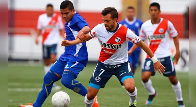 Municipal venció 2-1 a Alianza Atlético y sigue en la pelea por el Torneo Apertura