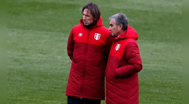 Ricardo Gareca y Juan Carlos Oblitas durante la Copa América 2015. Ricardo Gareca y Juan Carlos Oblitas durante la Copa América 2015.