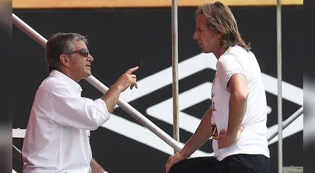 Oblitas respalda a Gareca y critica declaraciones de Farfán. Oblitas respalda a Gareca y critica declaraciones de Farfán.