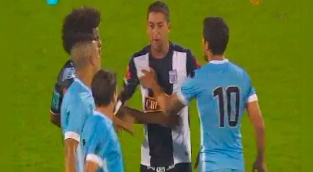 Walter Ibáñez discute con Farid Jasaui. Walter Ibáñez discute con Farid Jasaui.