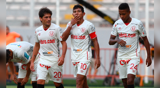 Universitario: Edison Flores y la tremenda sorpresa por el 'Día de la Madre' a hinchas 'cremas' . Universitario: Edison Flores y la tremenda sorpresa por el 'Día de la Madre' a hinchas 'cremas' .