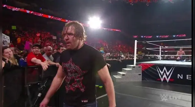 Ambrose destroza pieza esencial de Jericho