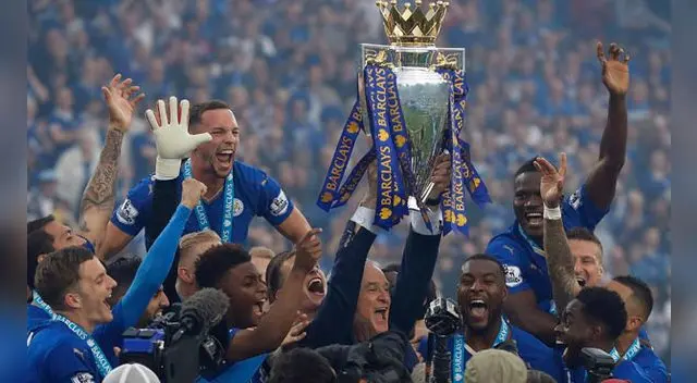 El cuadro inglés se coronó campeón del fútbol británico tras 132 años de espera. El cuadro inglés se coronó campeón del fútbol británico tras 132 años de espera.