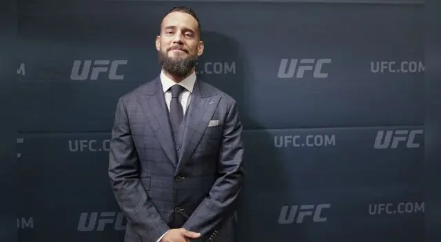 UFC 198: Matt Brown sobre CM Punk: “No merece estar en UFC”. UFC 198: Matt Brown sobre CM Punk: “No merece estar en UFC”.