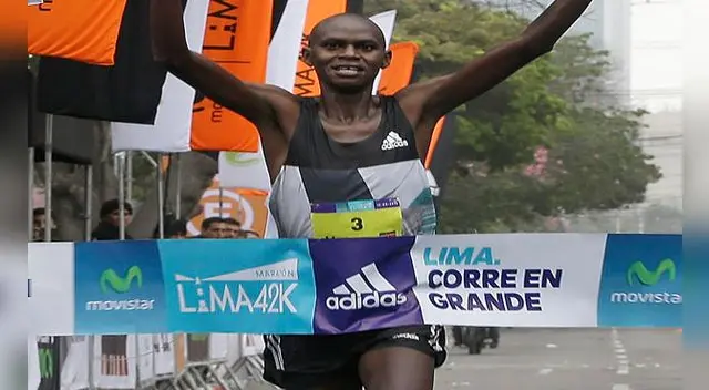 África mía. Nicholas Manza, ganador de la 42K. Un leopardo. África mía. Nicholas Manza, ganador de la 42K. Un leopardo.