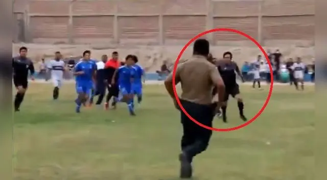 YouTube: jugadores casi linchan a un árbitro en partido de la Copa Perú. YouTube: jugadores casi linchan a un árbitro en partido de la Copa Perú.