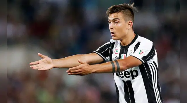Paulo Dybala se lamenta de una acción durante el Milan-Juventus por la Copa Italia Paulo Dybala se lamenta de una acción durante el Milan-Juventus por la Copa Italia