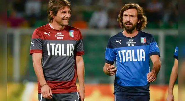 Antonio Conte y Andrea Pirlo en un entrenamiento de Italia.
