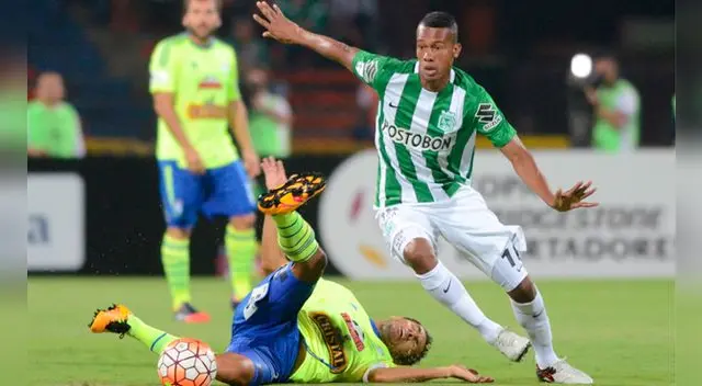 Atlético Nacional goleó 3-0 a Sporting Cristal en Medellín.
