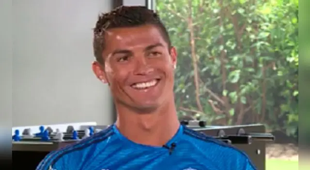Cristiano Ronaldo no pudo evitar reirse cuando le preguntaron por Rafa Benítez. Cristiano Ronaldo no pudo evitar reirse cuando le preguntaron por Rafa Benítez.