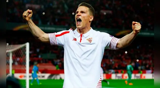 Kevin Gameiro celebra un gol con el Sevilla. Kevin Gameiro celebra un gol con el Sevilla.