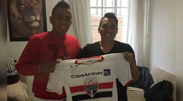 En el Perú, Christian Cueva jugó por San Martín, César Vallejo y Alianza Lima. 