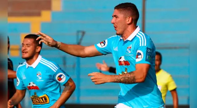 Sporting Cristal venció 3-1 a Comerciantes Unidos y acecha la punta del Torneo Clausura Sporting Cristal venció 3-1 a Comerciantes Unidos y acecha la punta del Torneo Clausura