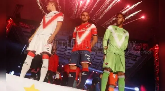 Pedro Gallese fue presentado como un verdadero ‘rockstar’ en el Tiburones de Veracruz de la Liga MX