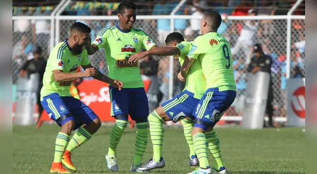 Sporting Cristal venció 2-0 a Alianza Atlético y es nuevo líder del Torneo Clausura Sporting Cristal venció 2-0 a Alianza Atlético y es nuevo líder del Torneo Clausura