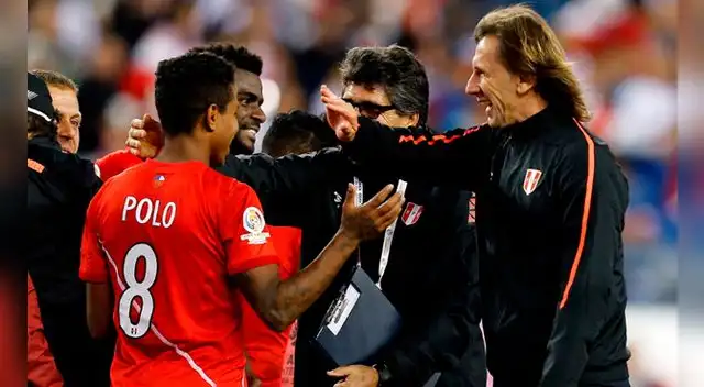 Ricardo Gareca felicita a Andy Polo y Christian Ramos por vencer a Brasil en Copa América. Ricardo Gareca felicita a Andy Polo y Christian Ramos por vencer a Brasil en Copa América.