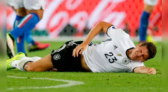 Dos goles llevaba Gomez en la presente Eurocopa. Dos goles llevaba Gomez en la presente Eurocopa.