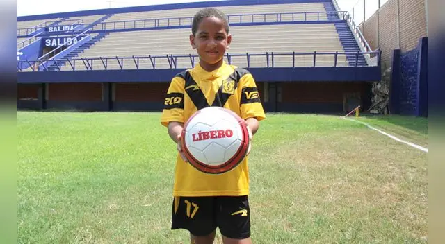 Hijo de atacante de la selección la "rompe" en Cantolao. Hijo de atacante de la selección la "rompe" en Cantolao.