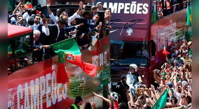Cristiano Ronaldo y la selección de Portugal llegó a Lisboa y desató la algarabía entre los hinchas