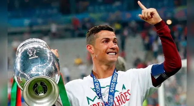 'Cr7' se quiso dar un lujo tras nuevo título 'Cr7' se quiso dar un lujo tras nuevo título