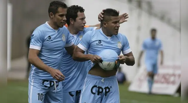 Real Garcilaso aplastó 4-1 a La Bocana por Torneo Clausura Real Garcilaso aplastó 4-1 a La Bocana por Torneo Clausura