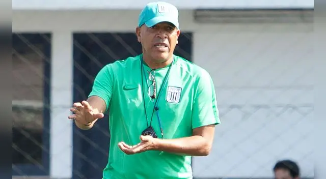 Universitario vs. Alianza Lima: Mosquera ya definió su once titular para el clásico. Universitario vs. Alianza Lima: Mosquera ya definió su once titular para el clásico.