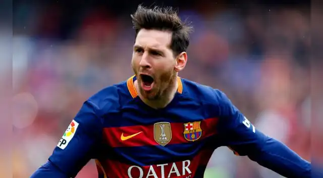 Lionel Messi y su nuevo look sorprenden antes de su regreso al club español Lionel Messi y su nuevo look sorprenden antes de su regreso al club español