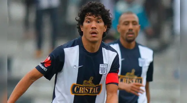 Óscar Vílchez durante el partido ante Juan Aurich en Matute.